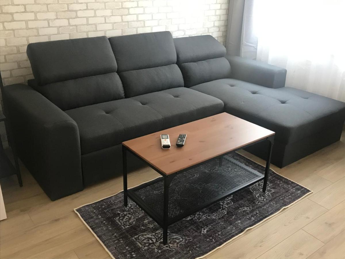 Golden Eye Apartment, City Center, Wi-Fi, Burgas Free University Atanasovo ภายนอก รูปภาพ