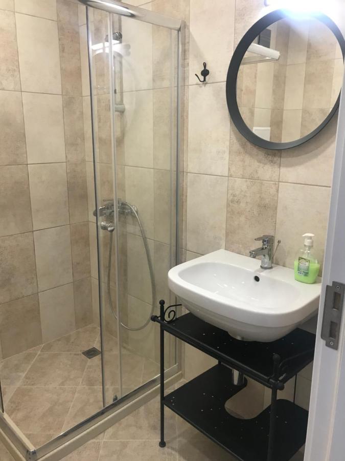 Golden Eye Apartment, City Center, Wi-Fi, Burgas Free University Atanasovo ภายนอก รูปภาพ