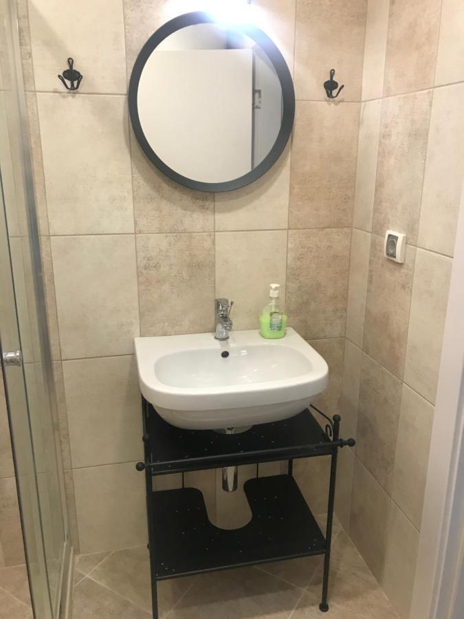 Golden Eye Apartment, City Center, Wi-Fi, Burgas Free University Atanasovo ภายนอก รูปภาพ